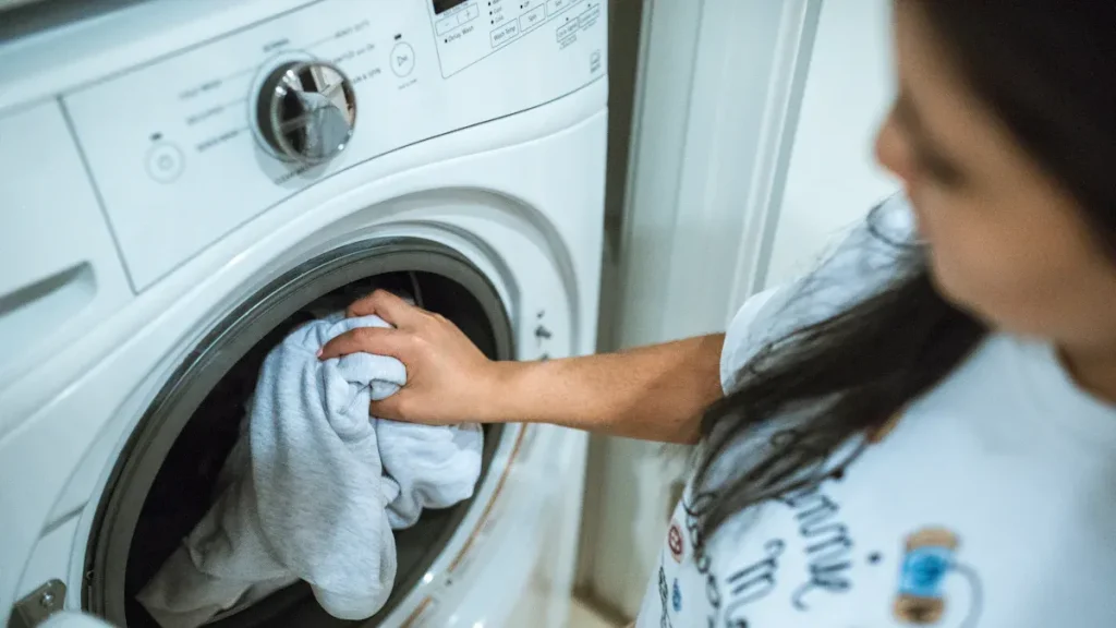 How to Effectively Wash Screen Printed T-Shirts